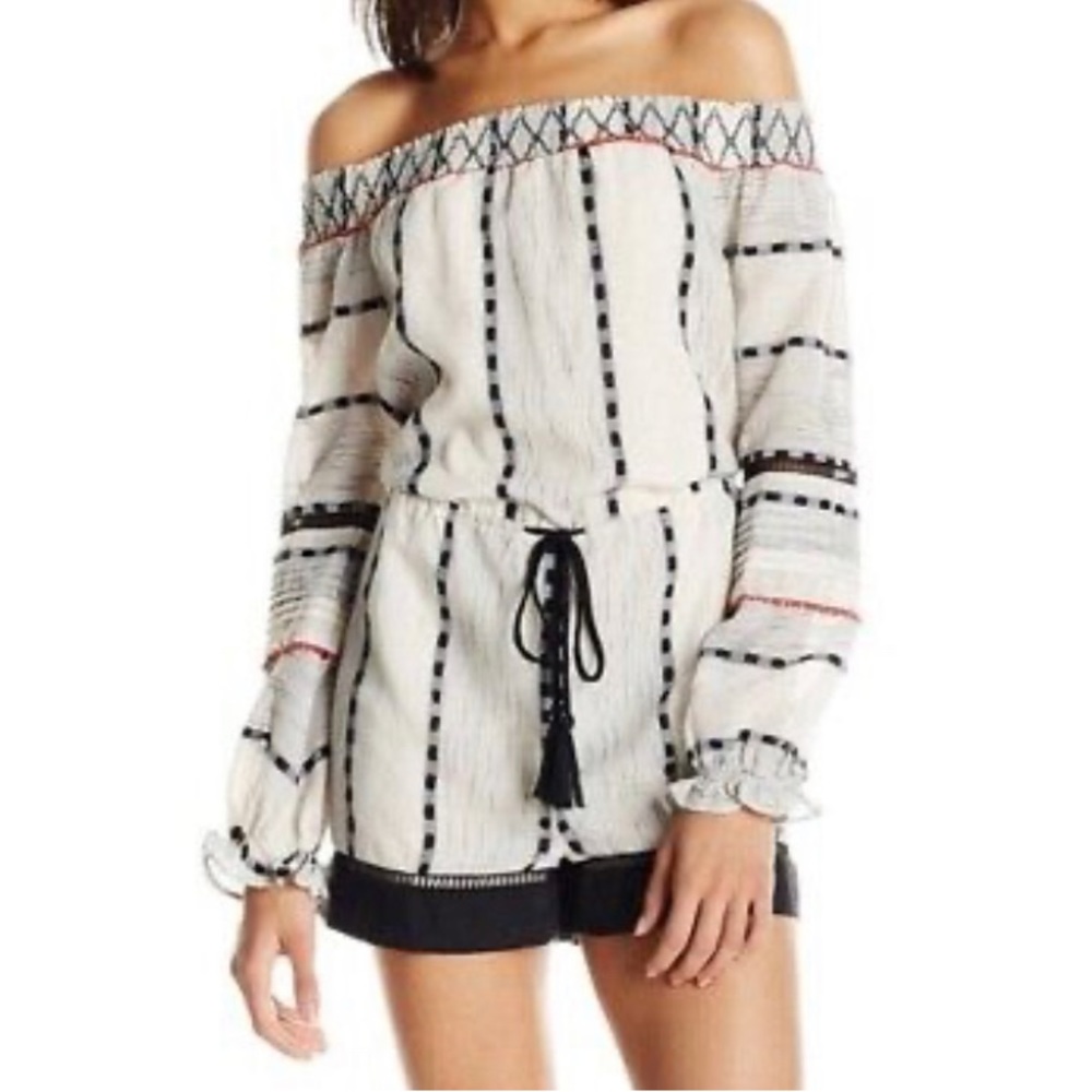 Anthropologie Hei Hei romper medium black motif drawstring waist 2” inseam short